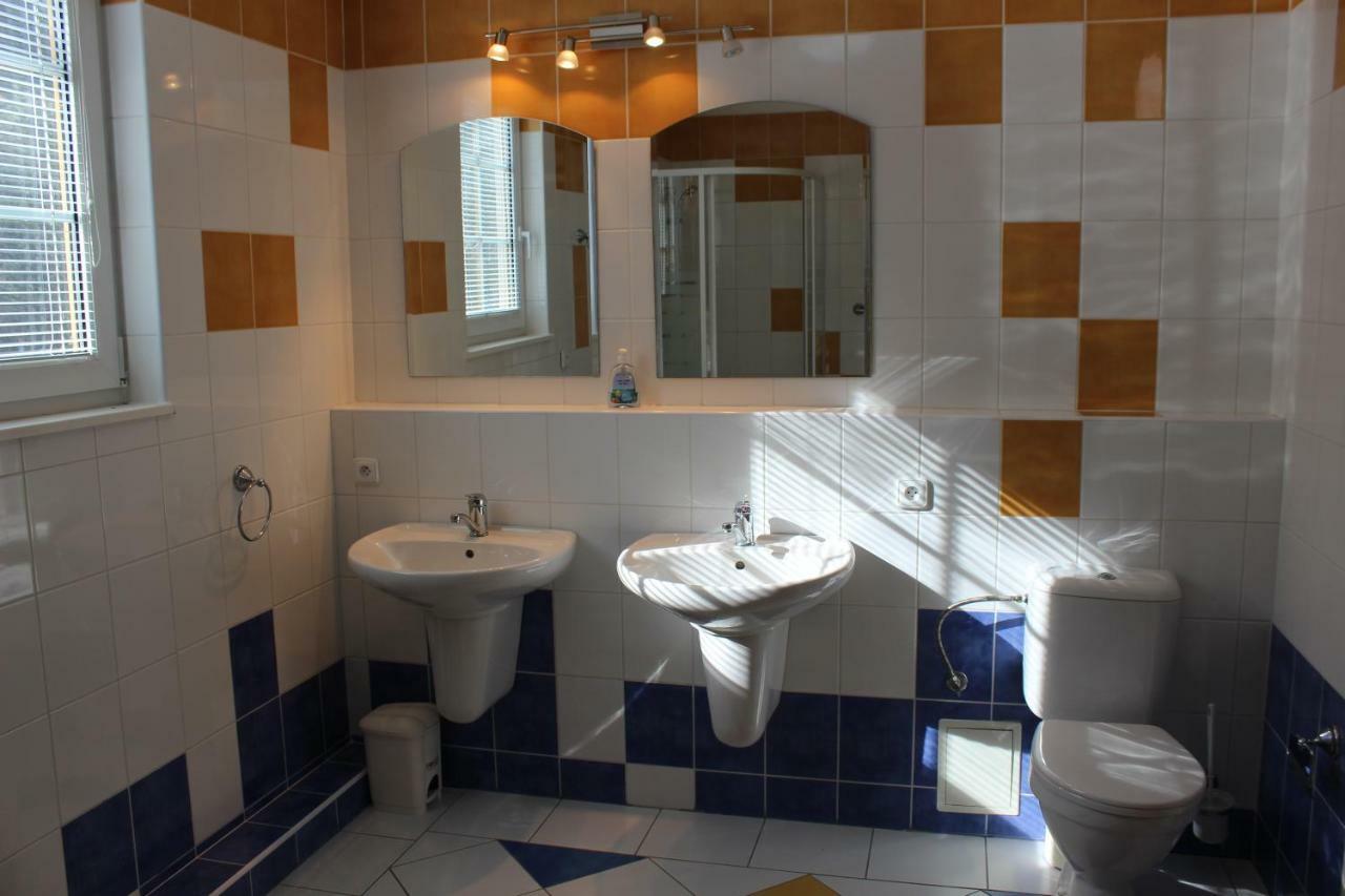 Apartman V Podskali Hluboká nad Vltavou Exterior photo